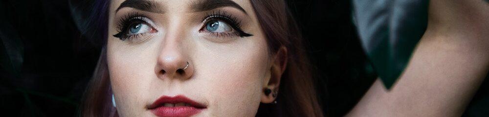 Woman with nostril piercing